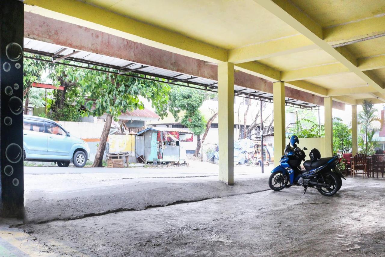 SPOT ON 91212 Hotel Kelimutu Kupang  Exterior foto